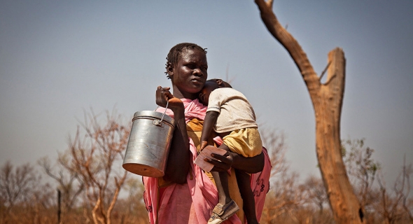 جنوب السودان يواجه أزمة إنسانية ويلغي رسوم تسجيل جماعات إغاثة