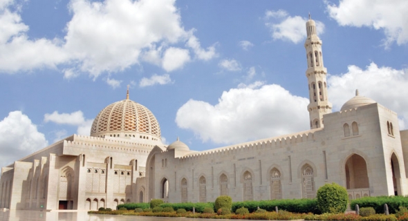 بعد زيارة السيسي ومودي.. “جامع السلطان قابوس الأكبر” إطلالة عُمان الدينية والحضارية على العالم