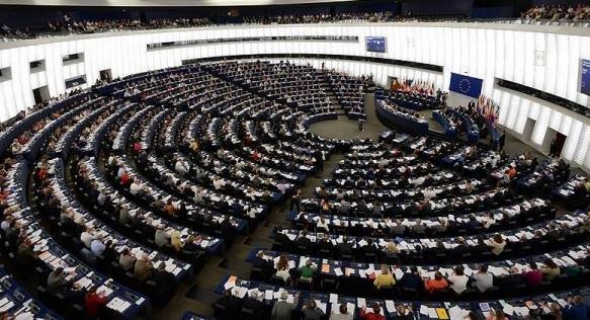 البرلمان الأوروبى يضع تونس فى القائمة السوداء لتمويل الإرهاب
