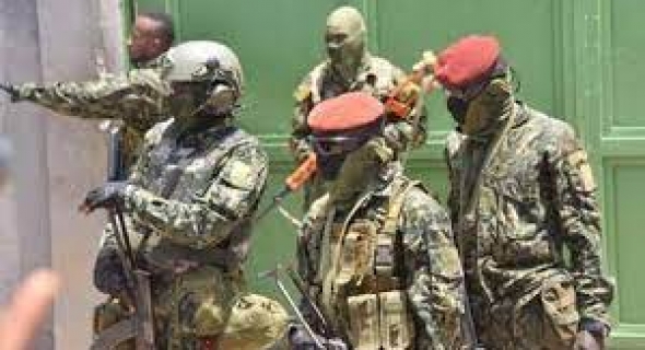 منتدى الدفاع عن الدستور يطالب المجلس العسكري في غينيا بتحديد المرحلة الانتقالية