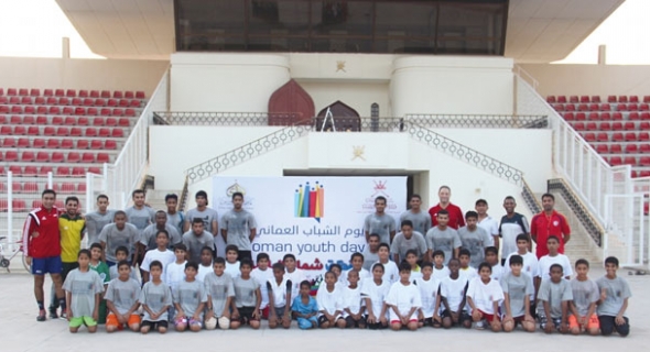 الشباب ركيزة البناء والإبداع في سلطنة عمان