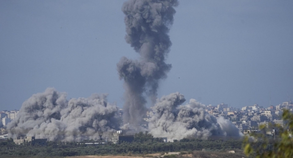 الجيش الإسرائيلي يهاجم أكثر من 100 هدف في غزة ليل الأمس